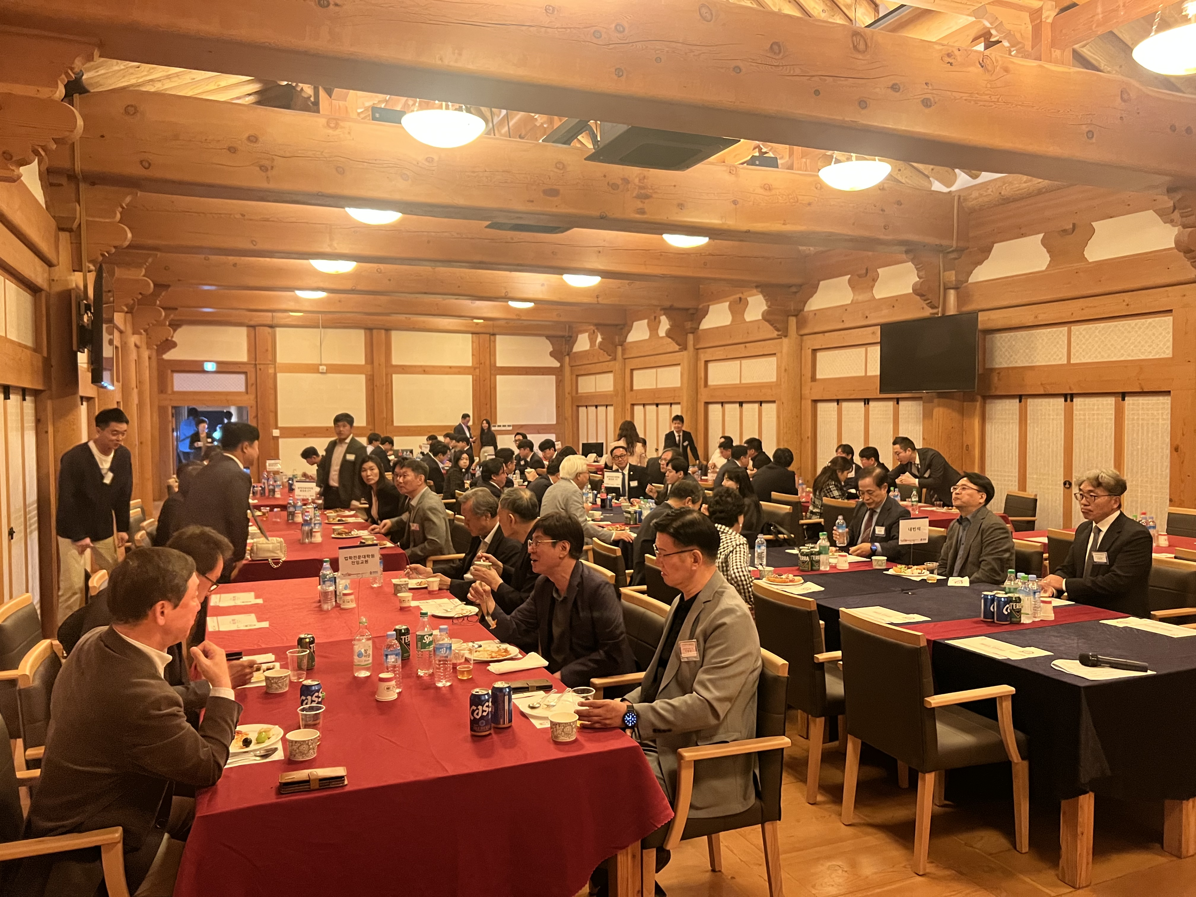 제1회 2024 로스쿨 동문의밤 사진 18번째 첨부파일 이미지